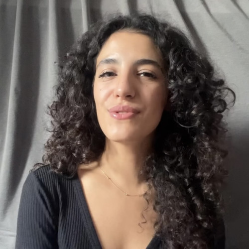Dounia e. profile photo