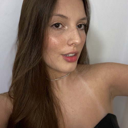 Gabriela C.
