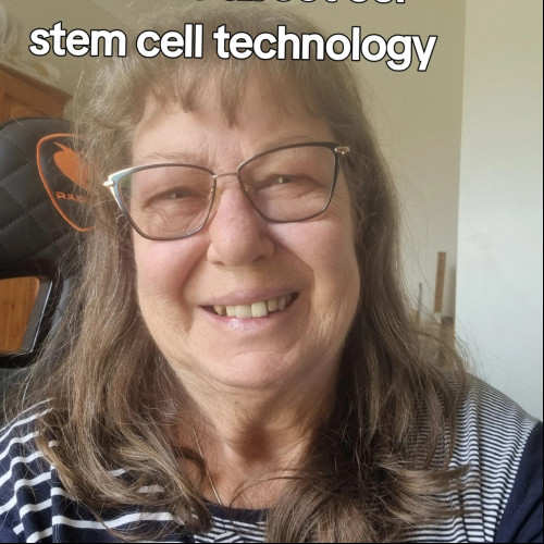 Estelle W. profile photo
