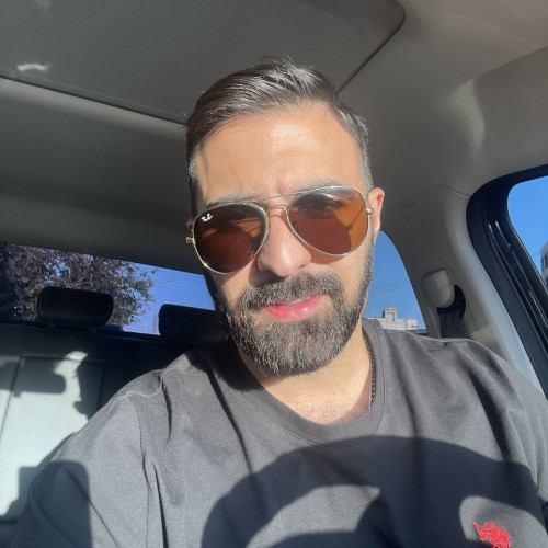 kiarash e. profile photo