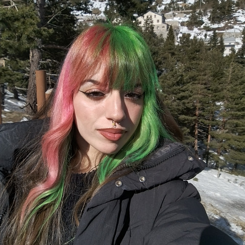 Luna R. profile photo