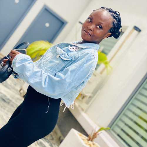 Aishat S. profile photo