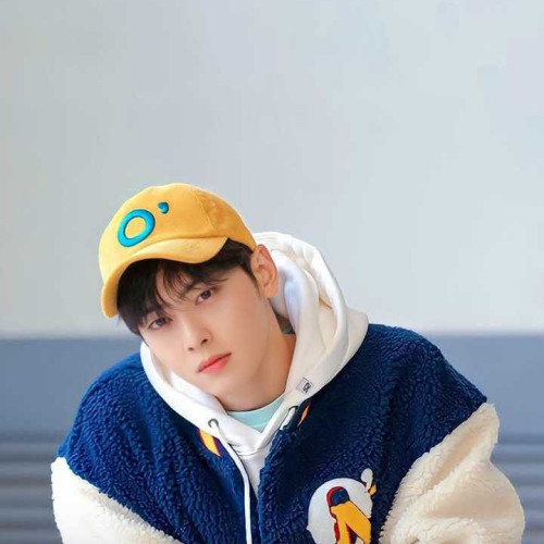 lu win l. profile photo