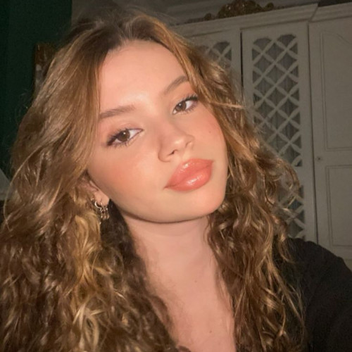 Ayla D. profile photo