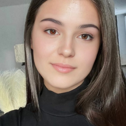 Mary W. profile photo