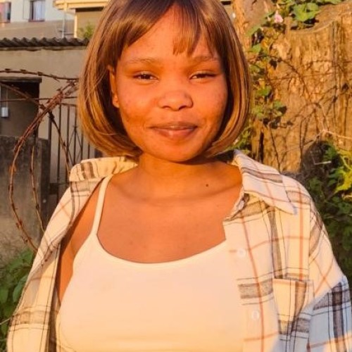 Hlengiwe M.