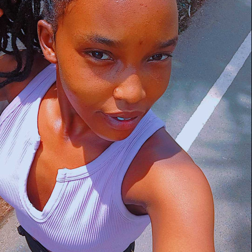 Rensy c. profile photo