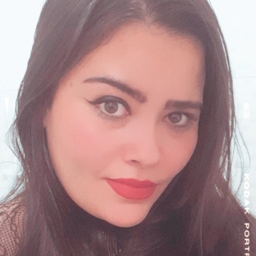 Daniely R.