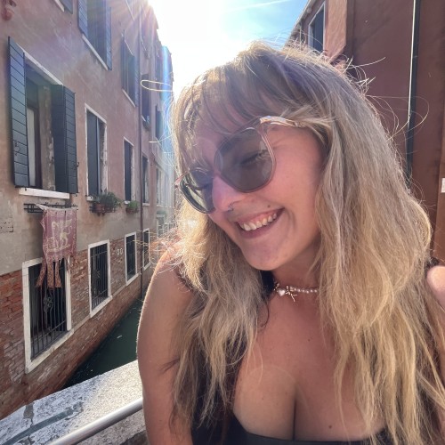 Mia P.