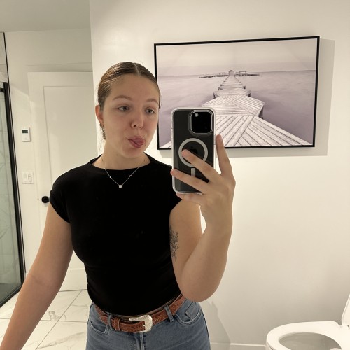 Claudie P. profile photo