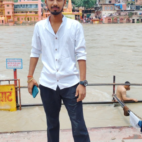 Himanshu R.