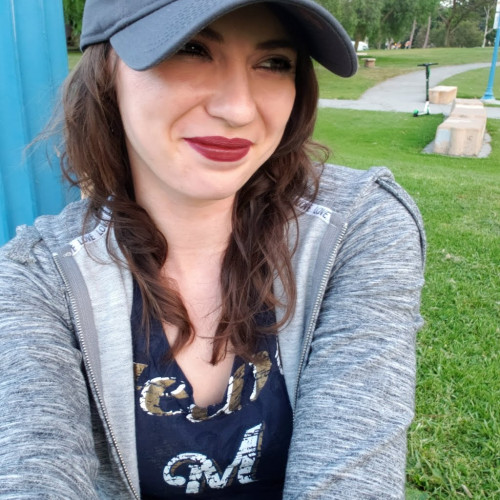 LauraRuth W. profile photo