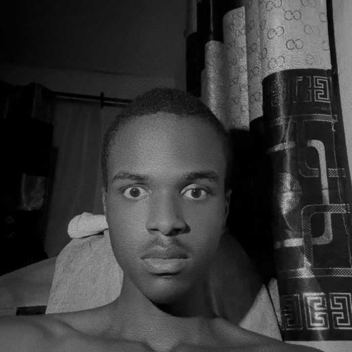 emmy e. profile photo