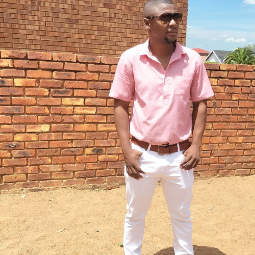 Ofentse  M. profile photo