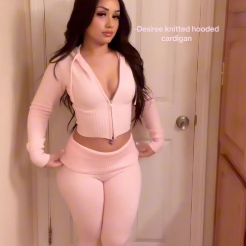 Luna K.