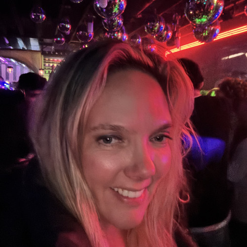 Crystal  W. profile photo