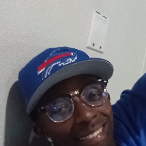 josh g. profile photo