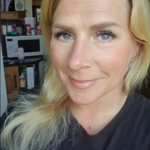 Laura D.