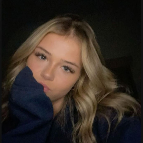 amber k. profile photo