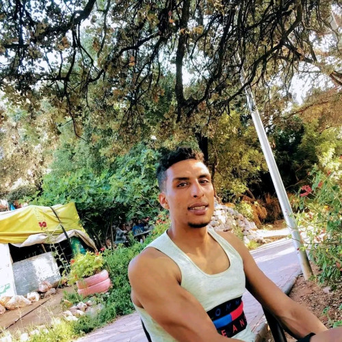 zouhir b. profile photo
