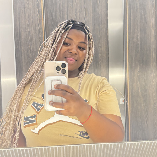 Hennessy  Z. profile photo