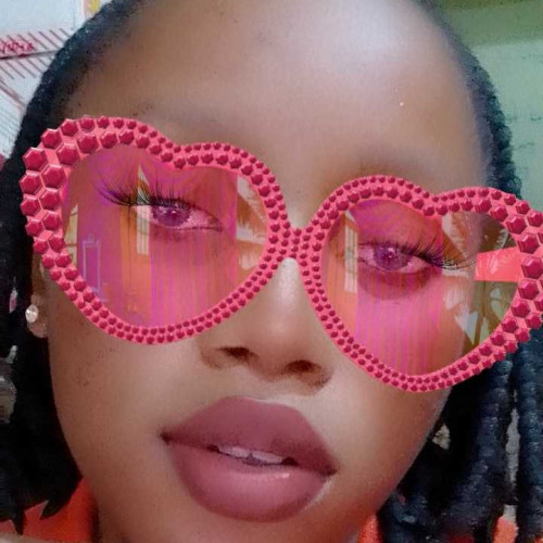 rose g. profile photo