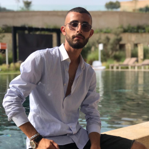 Issam b. profile photo