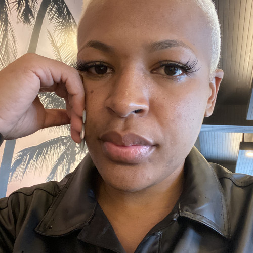 Elaine M. profile photo