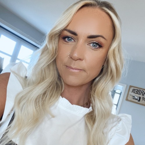 Sophie  J.