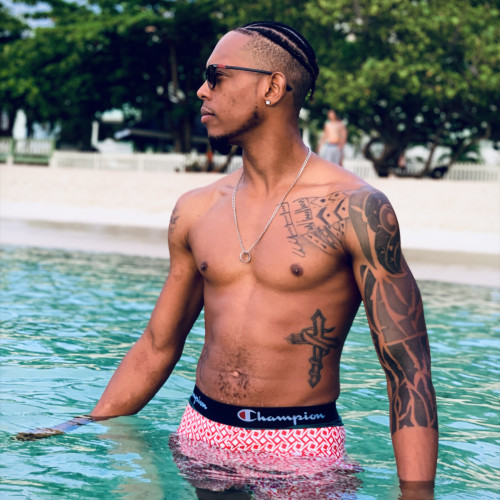 Elton B. profile photo