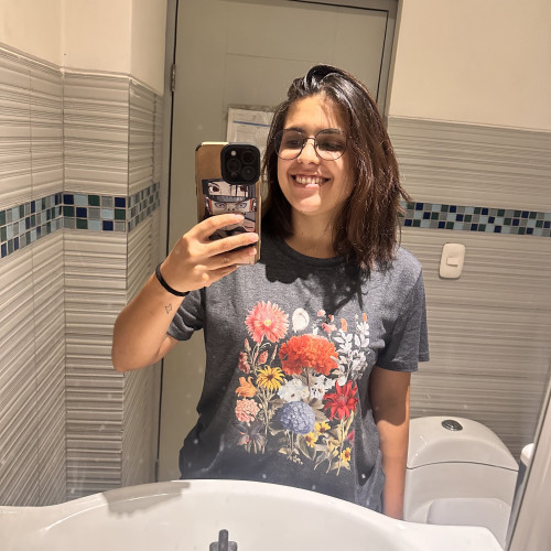 Alejandra F. profile photo