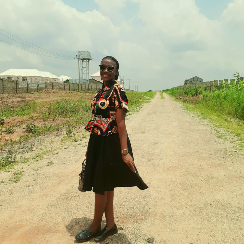 Esiebo  D.
