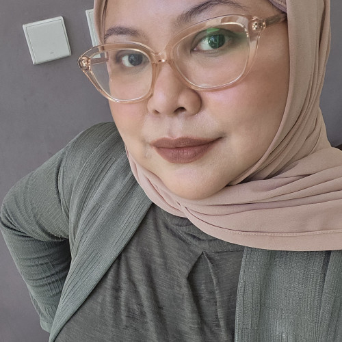 Anggita R.
