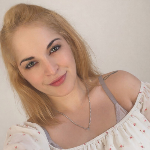 Cristina f. profile photo
