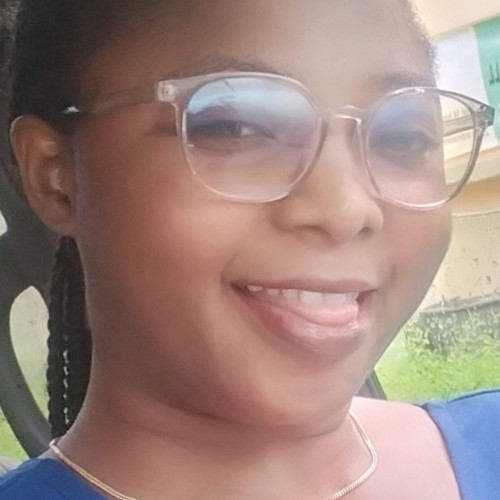 Omolola O. profile photo
