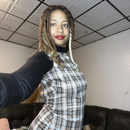 Tatiayawnna  E. profile photo