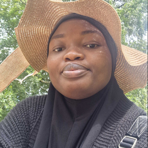 zainab u. profile photo