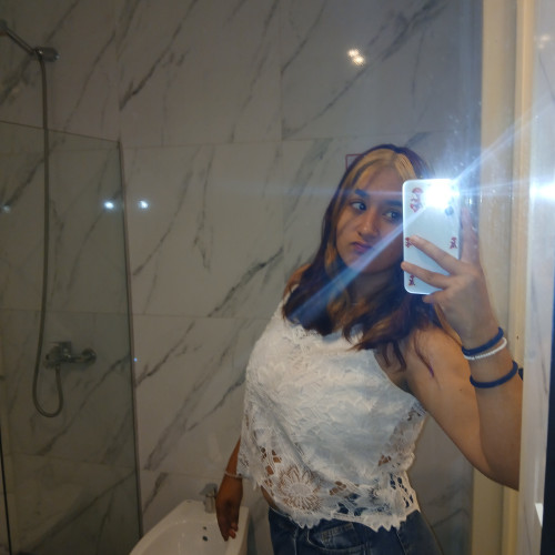 nahiara n. profile photo