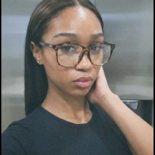 Ashley T. profile photo