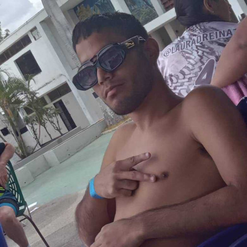 Carlos B. profile photo