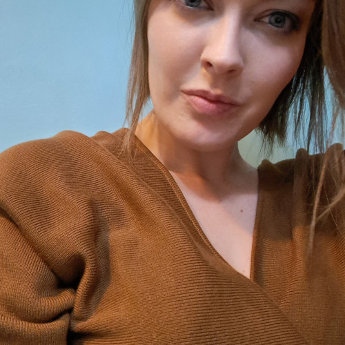 Tori H.