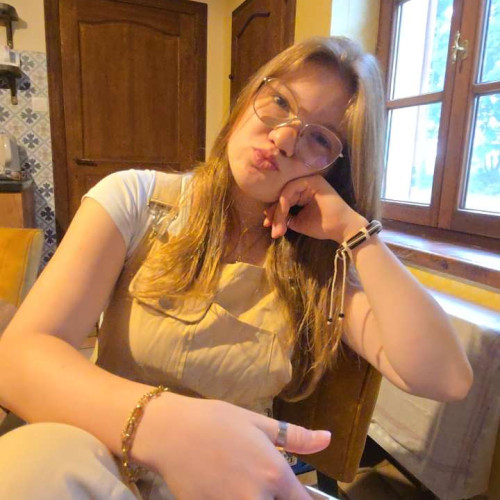 Robin L. profile photo