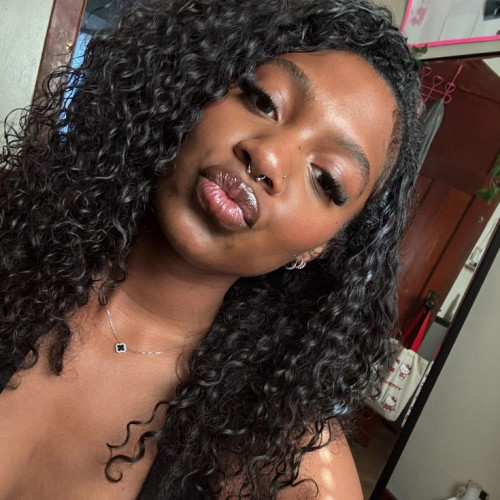 VYONNE T. profile photo