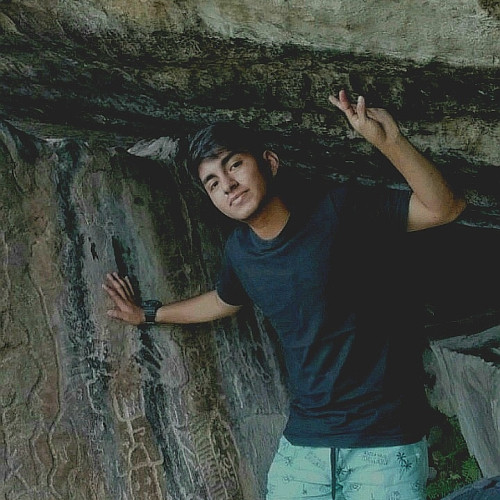 Claudio  V.