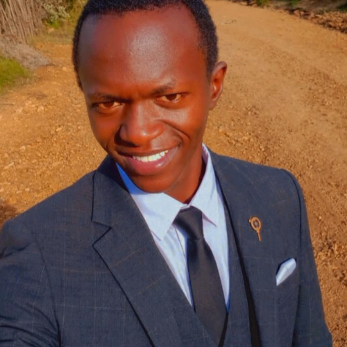 Amonaic  L. profile photo