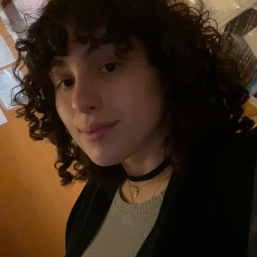 lena t. profile photo