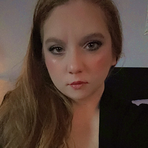 Tina F.