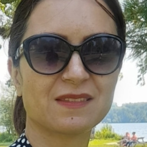 Farzaneh a. profile photo