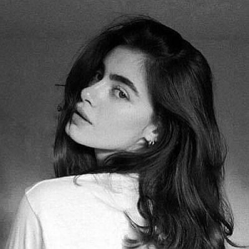 Alice  Q.