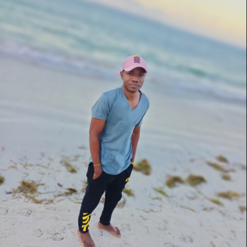 Axon C. profile photo